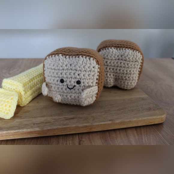 Handmade Cheeky Bread Loaf Plush - Picture 2 of 3